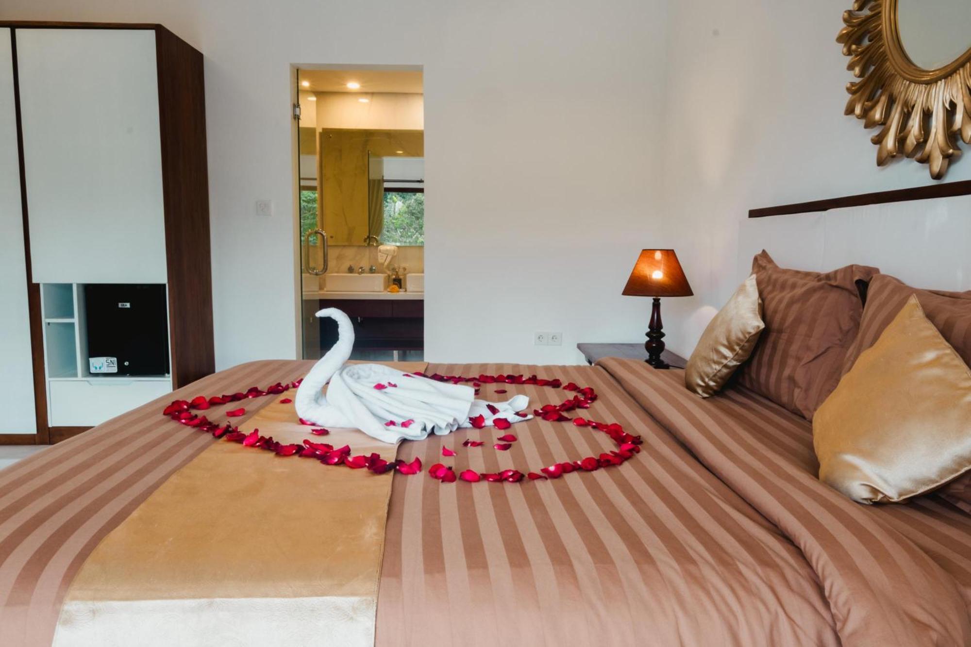 Bed and Breakfast Royal Maharani Payogan Ubud Esterno foto