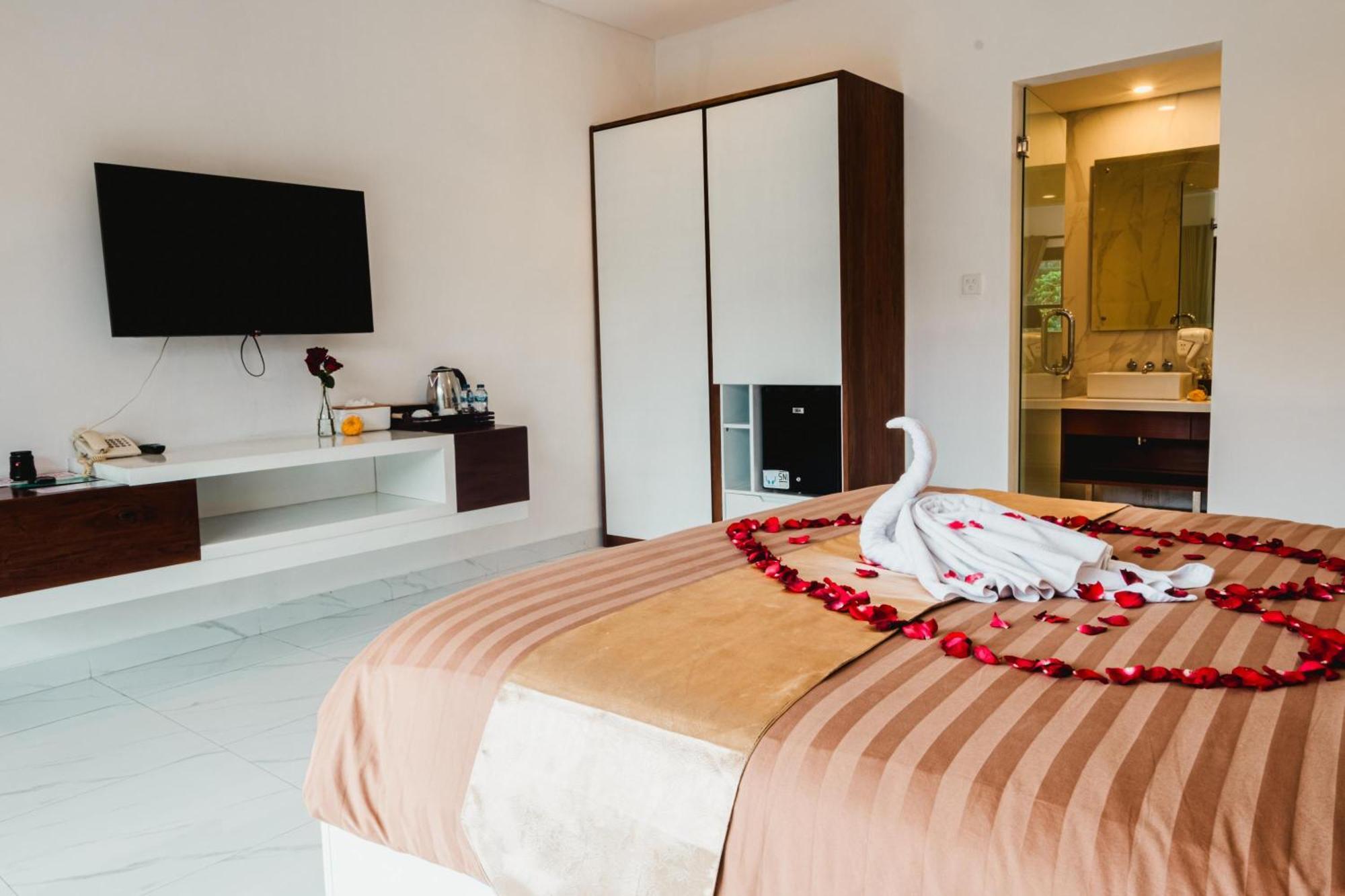 Bed and Breakfast Royal Maharani Payogan Ubud Esterno foto